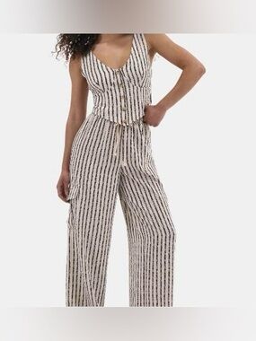 No Boundaries Vest and Cargo Pants Set